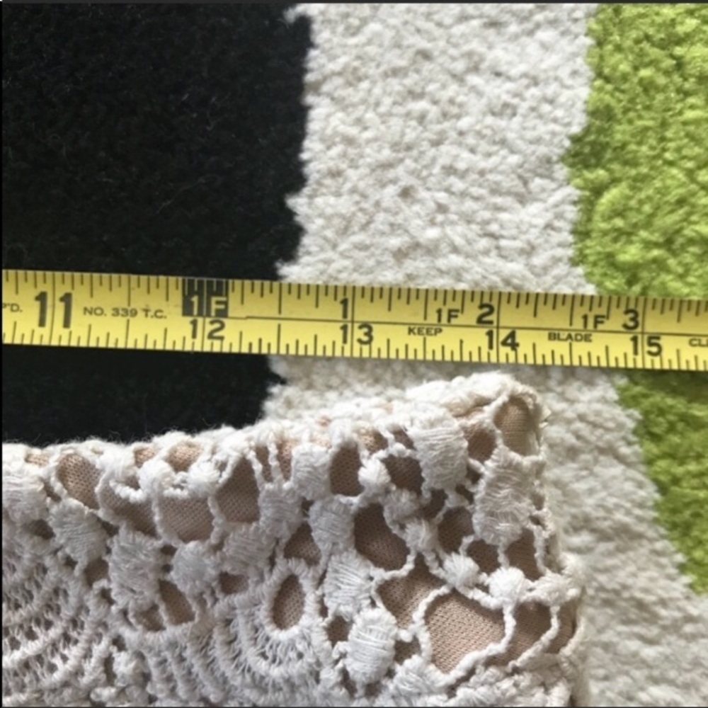 Crochet Mini Skirt - Picture 6 of 8